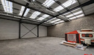  LOCAUX D'ACTIVITÉS 1 460 M² HERIC