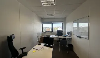  BUREAUX 392 m² ST HERBLAIN