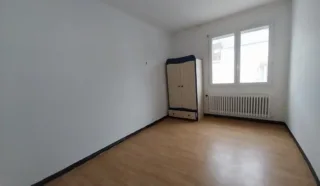  LOCAUX 194 M² SAINT MICHEL CHEF CHEF