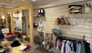  LOCAUX COMMERCIAUX 42 M² LA BAULE ESCOUBLAC