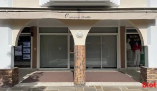  LOCAUX COMMERCIAUX 42 M² LA BAULE ESCOUBLAC