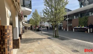  LOCAUX COMMERCIAUX 42 M² LA BAULE ESCOUBLAC