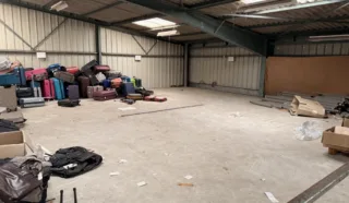  EN EXCLUSIVITE LOCAL D'ACTIVITES SAINT-GILLES 1 060 m²