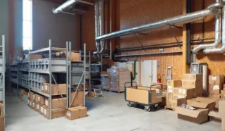  LOCAUX D'ACTIVITÉS 978 M² LA CHAPELLE SUR ERDRE