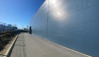  LOCAL COMMERCIAL / BUREAUX 300 m² SAINT-MARTIN-DES-CHAMPS