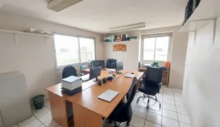  VANNES LOCAL D'ACTIVITÉS INDÉPENDANT VANNES 700 m²