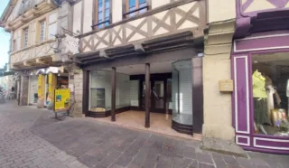  LOCAL COMMERCIAL 60 m² PONTIVY