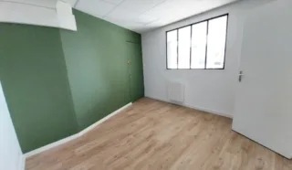  LOCAL PROFESSIONNEL 60 m² PONTIVY