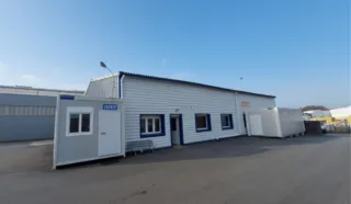  LOCAL D'ACTIVITÉS 380 m² LE SOURN