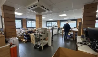  BUREAUX  127 m² SAINT-HERBLAIN