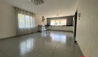 Appartement 4 pièce(s)