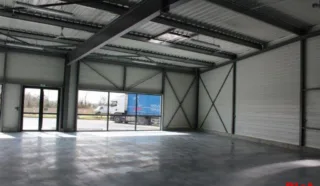  LOCAL D'ACTIVITES 355 m² env CARQUEFOU NANTES EST