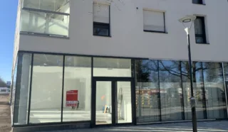  LOCAUX COMMERCIAUX 59 M² SAINT HERBLAIN