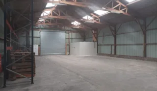  LOCAL D'ACTIVITÉS 780 m² JOSSELIN