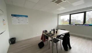  BUREAUX 87 m² SAINT-GREGOIRE