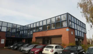  BUREAUX 87 m² SAINT-GREGOIRE