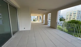  ALOUER BUREAUX NEUFS LA COURROUZE 350 m² ST JACQUES