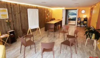  LOCAUX COMMERCIAUX 88 M² REZÉ