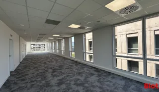  ALOUER BUREAUX NEUFS LA COURROUZE 350 m² ST JACQUES