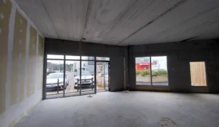  BUREAUX LOCAUX COMMERCIAUX 100 M² PORNIC