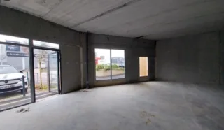 BUREAUX LOCAUX COMMERCIAUX 100 M² PORNIC