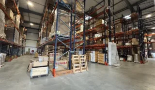  LOCAUX D'ACTIVITÉS 1 553 M² LA CHEVROLIERE