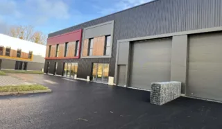  CELLULE D'ACTIVITES MONTAUBAN-DE-BRETAGNE 280 m²