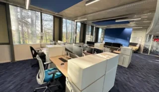  BUREAUX 378 m² SAINT HERBLAIN