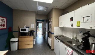  BUREAUX 207 m² BRUZ