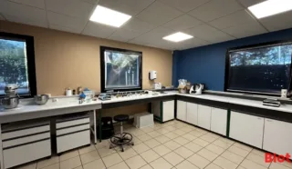  BUREAUX 207 m² BRUZ