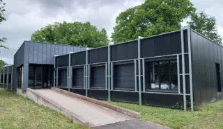  BUREAUX 380 m² LE RHEU