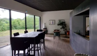  BUREAUX 380 m² LE RHEU