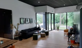  BUREAUX 380 m² LE RHEU