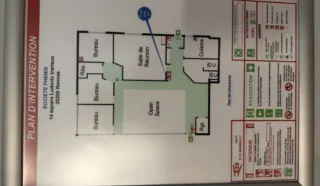  BUREAUX 156 m² RENNES POTERIE