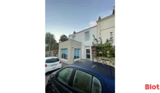  BUREAUX 262 M² NANTES