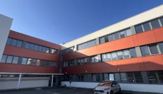  BUREAUX 636 m²