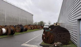  BATIMENT INDUSTRIEL GUICHEN 2500 m²