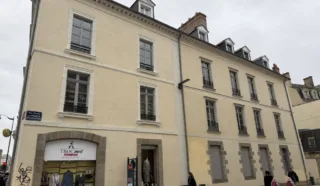  BUREAUX 370 m² RENNES