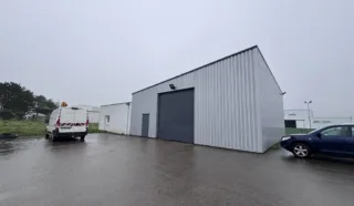  LOCAL D'ACTIVITÉS 176 m² RIEC SUR BELON