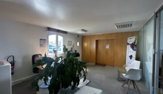  BUREAUX 160 M² VERTOU