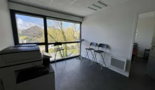  LOCAL D'ACTIVITES SAINT-MALO 346 m²