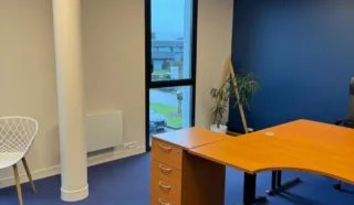  BUREAUX 18 m² GUIPAVAS