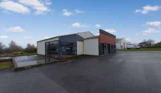  LOCAL D'ACTIVITÉS ELVEN 304 m²