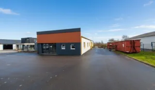  LOCAL D'ACTIVITÉS ELVEN 304 m²