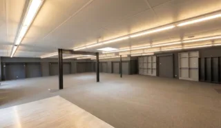  LOCAL COMMERCIAL 306 m² LORIENT