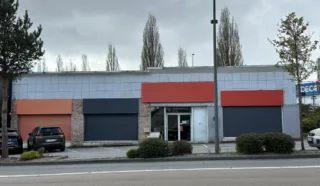  LOCAL COMMERCIAL 306 m² LORIENT