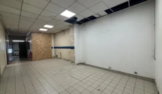  LOCAUX D'ACTIVITÉS 322 M² NANTES