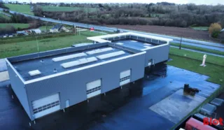  LOCAL D'ACTIVITES 1373 M² CAVAN