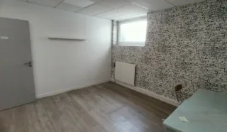  BUREAUX 195 m² BREST