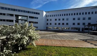  BUREAUX 409 M² NANTES